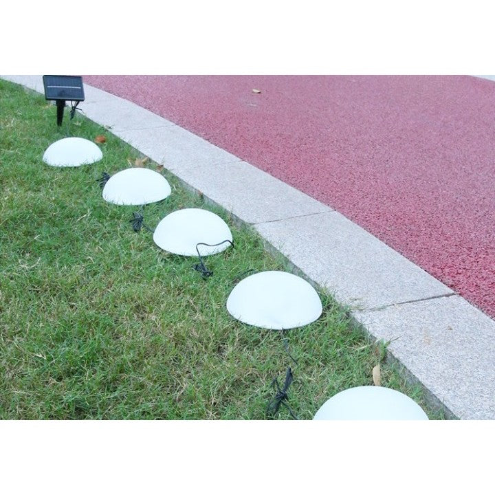 Lampă solară de grădină tip ciupercă – set 5 LED alb cald, rezistentă IP44