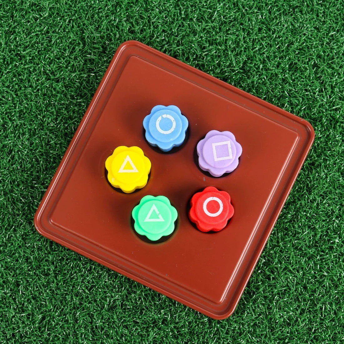 Gonggi joc coreean tradițional cu tablă pătrată – set dexteritate 5 piese 7,2 cm