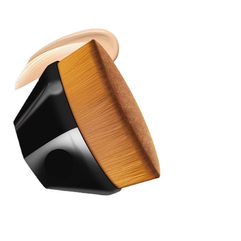 Pensulă kabuki plată pentru fond de ten – aplicare uniformă și finish natural