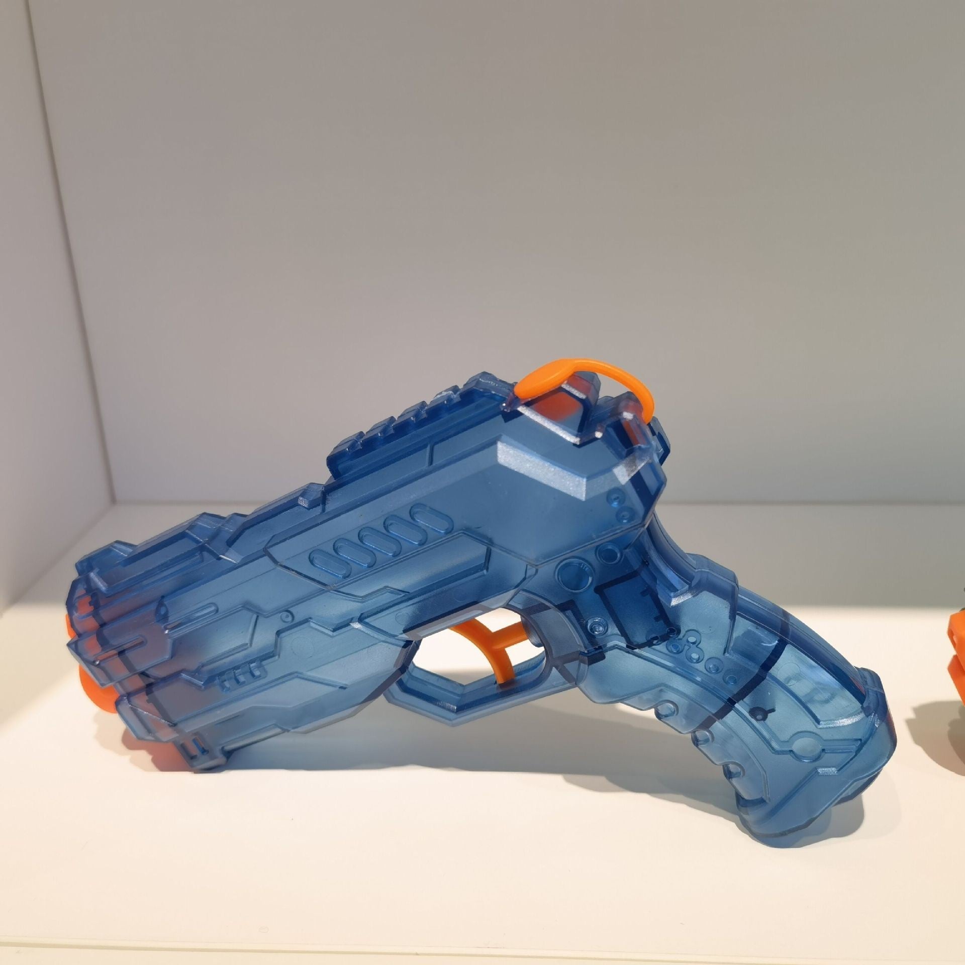 Pistol cu apă pentru copii, 250 ml – jucărie din plastic, albastru, acționare manuală