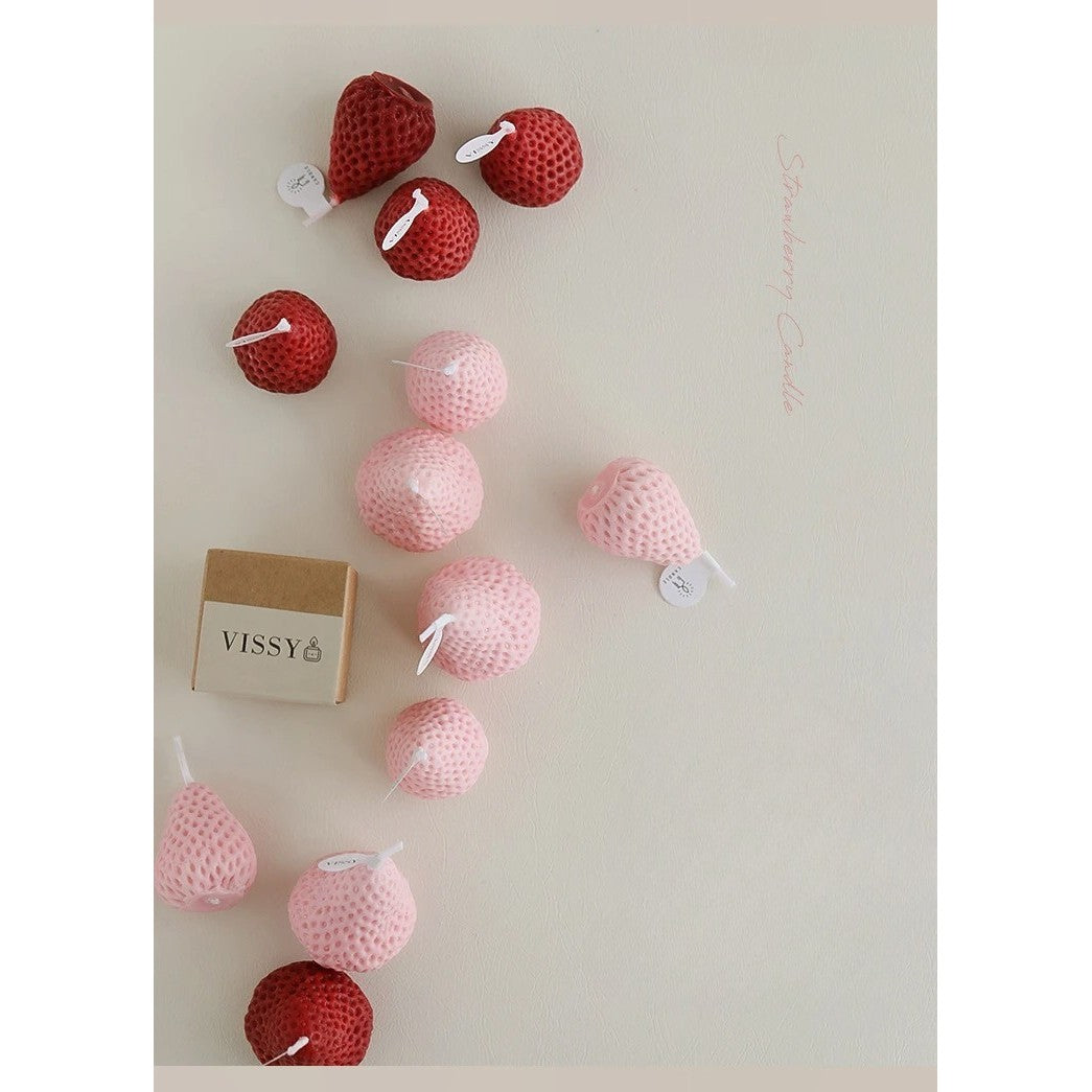 Set 4 Lumânări Parfumate Capsuni – Aromă Plăcută și Ardere 30 Min