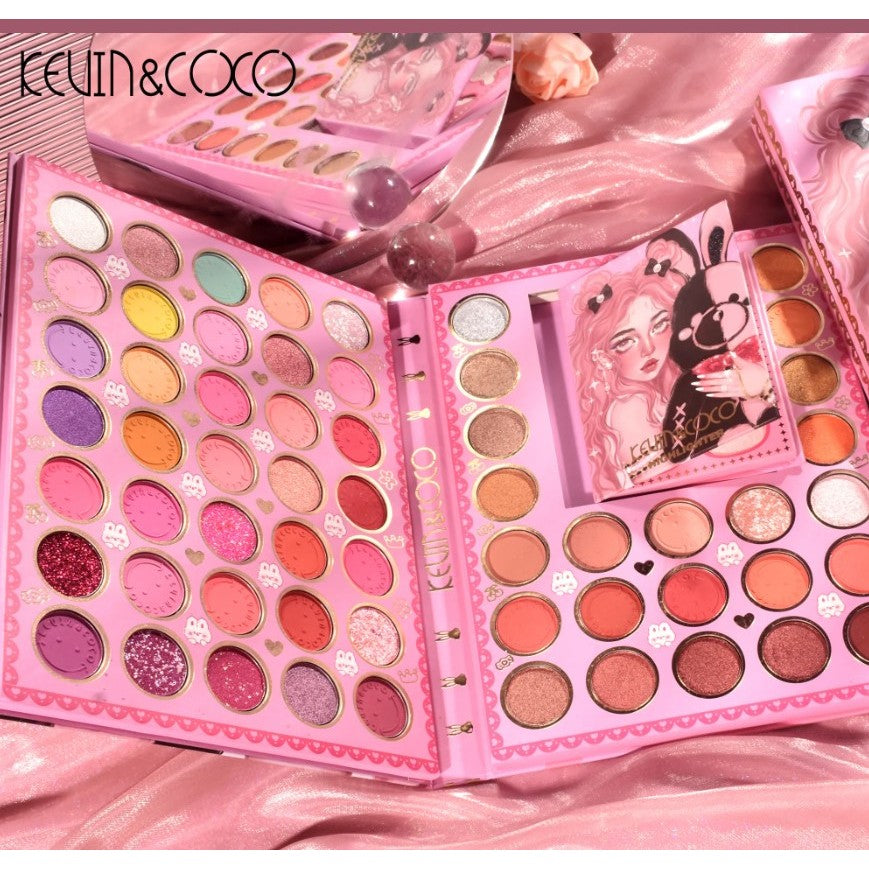 Paletă machiaj 2‑în‑1, 62 nuanțe fard + iluminator – format carte, multicolor