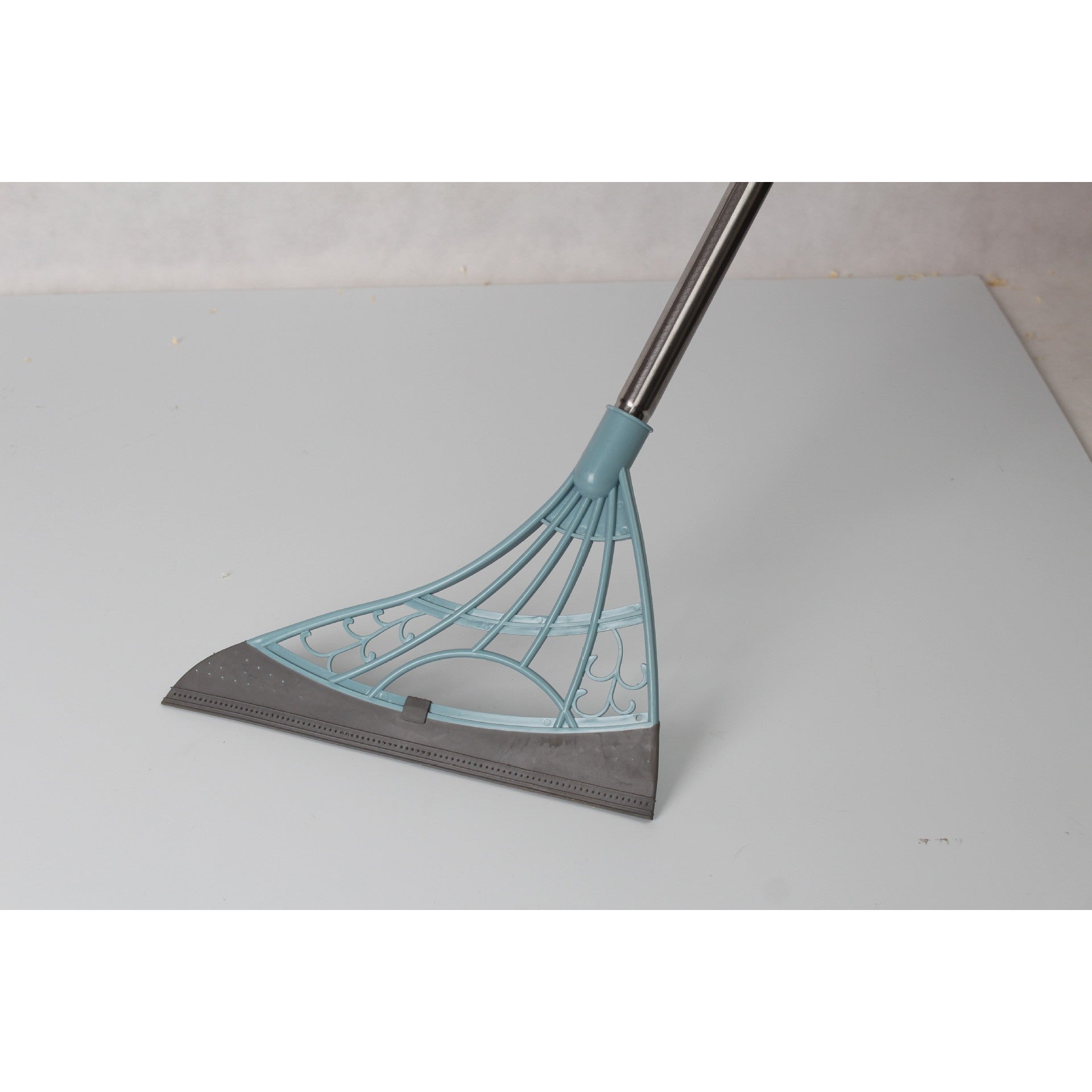 Set matură cu făraș și coadă lungă, silicon – ideal pentru curățenie casnică, albastru deschis